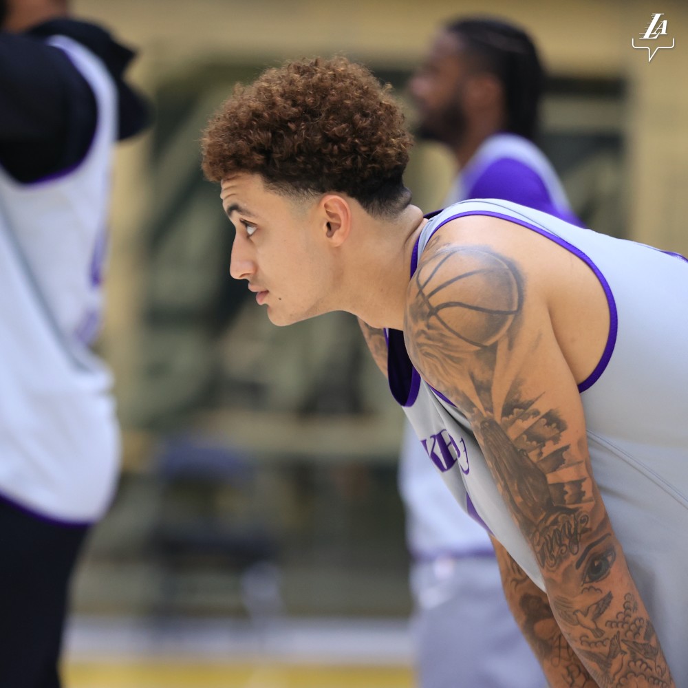 九游官方服务关于集结日上海久事备战欧联，豪取连胜细节曝光，目标明确，团队化学反应显著的信息